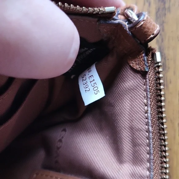 Coach Wristlet - Picture 12 of 17